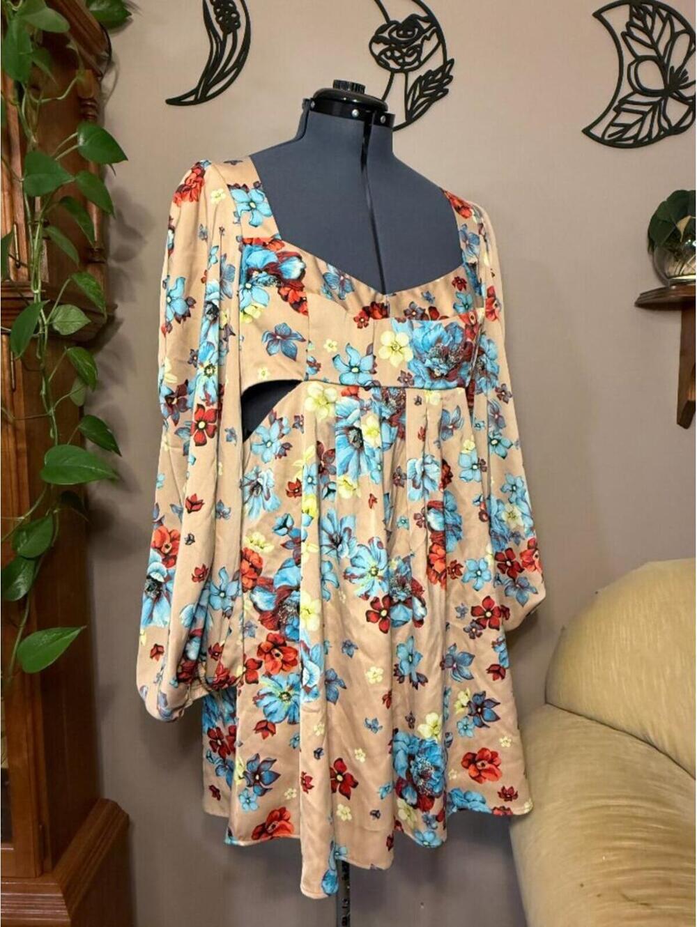 AFRM Beige Floral Long Sleeve Mini Dress with Blue & Red Blooms New w/o Tags